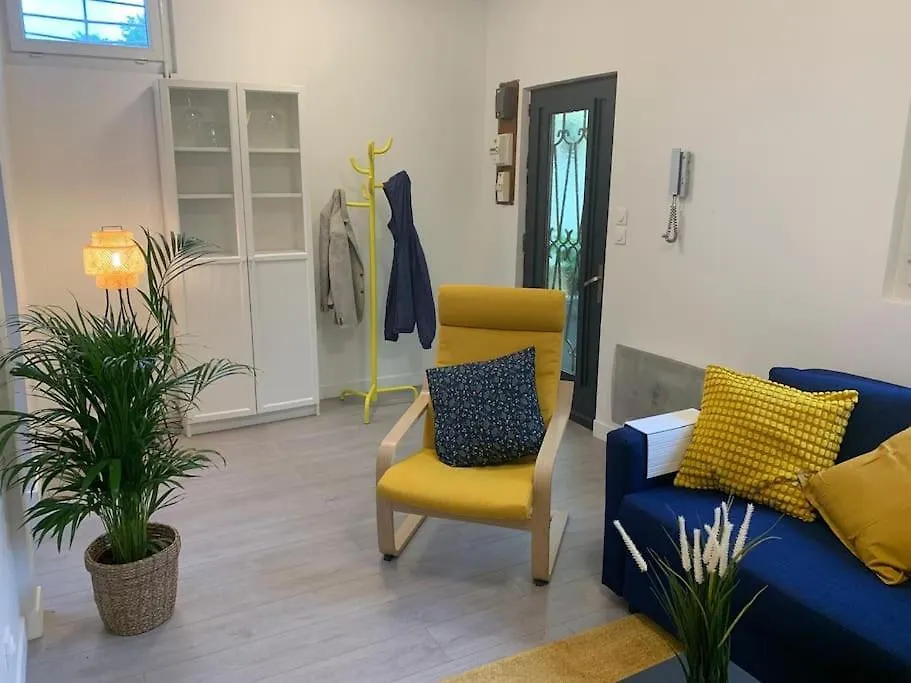 Holiday home Maison Paisible, Elegante Aulnay-Sous-Bois Cdg Jo